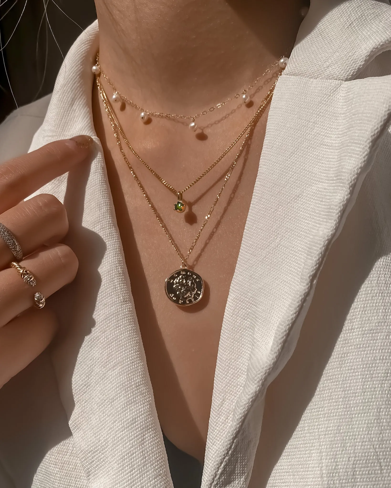 Chloé Petit Pearl Station Choker sold by Midori Jewelry Co. product image thumbnail 3