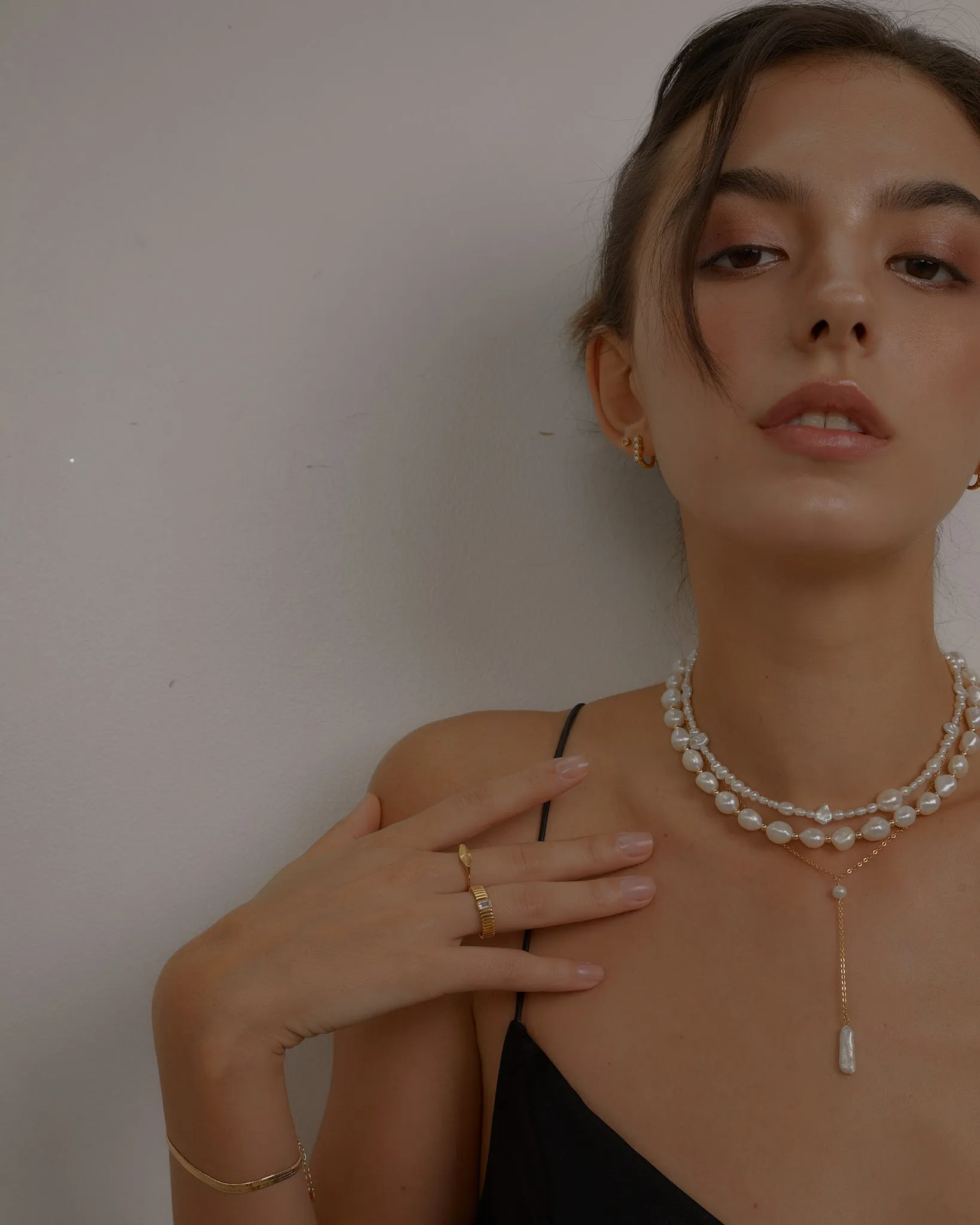 Elle Pearl Lariat Necklace sold by Midori Jewelry Co. product image thumbnail 4