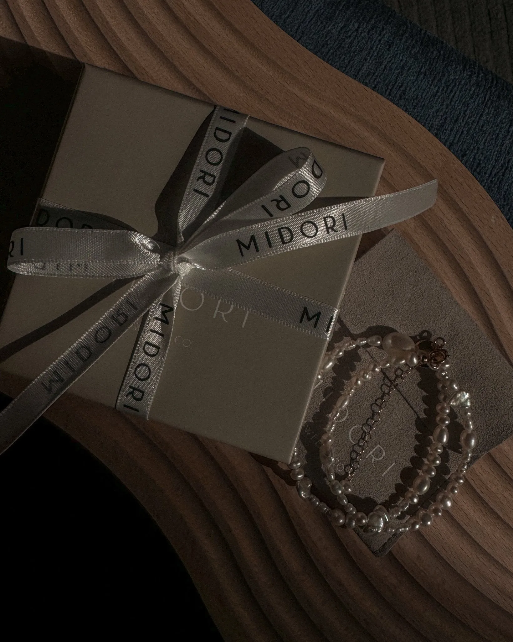 Sloane Organic Pearl Choker sold by Midori Jewelry Co. product image thumbnail 5