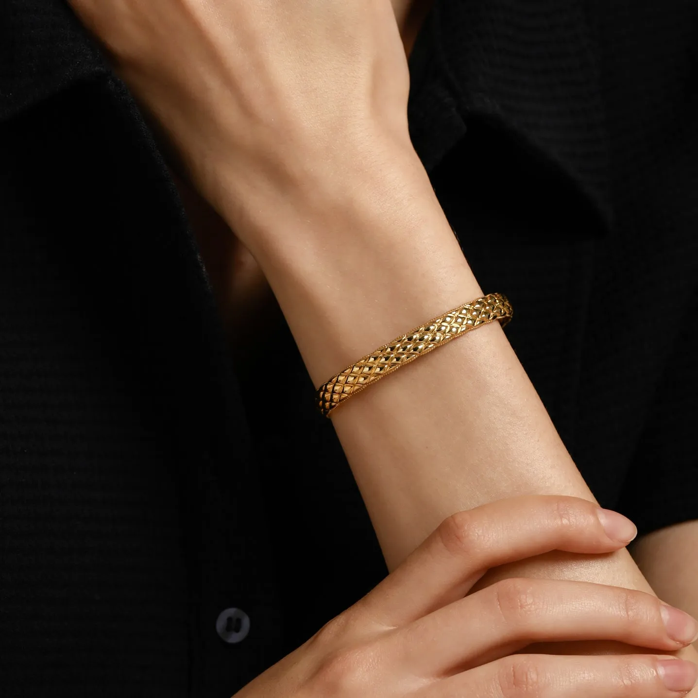 Siren Bangle / Vermeil sold by Nyrelle Jewelry product image thumbnail 4