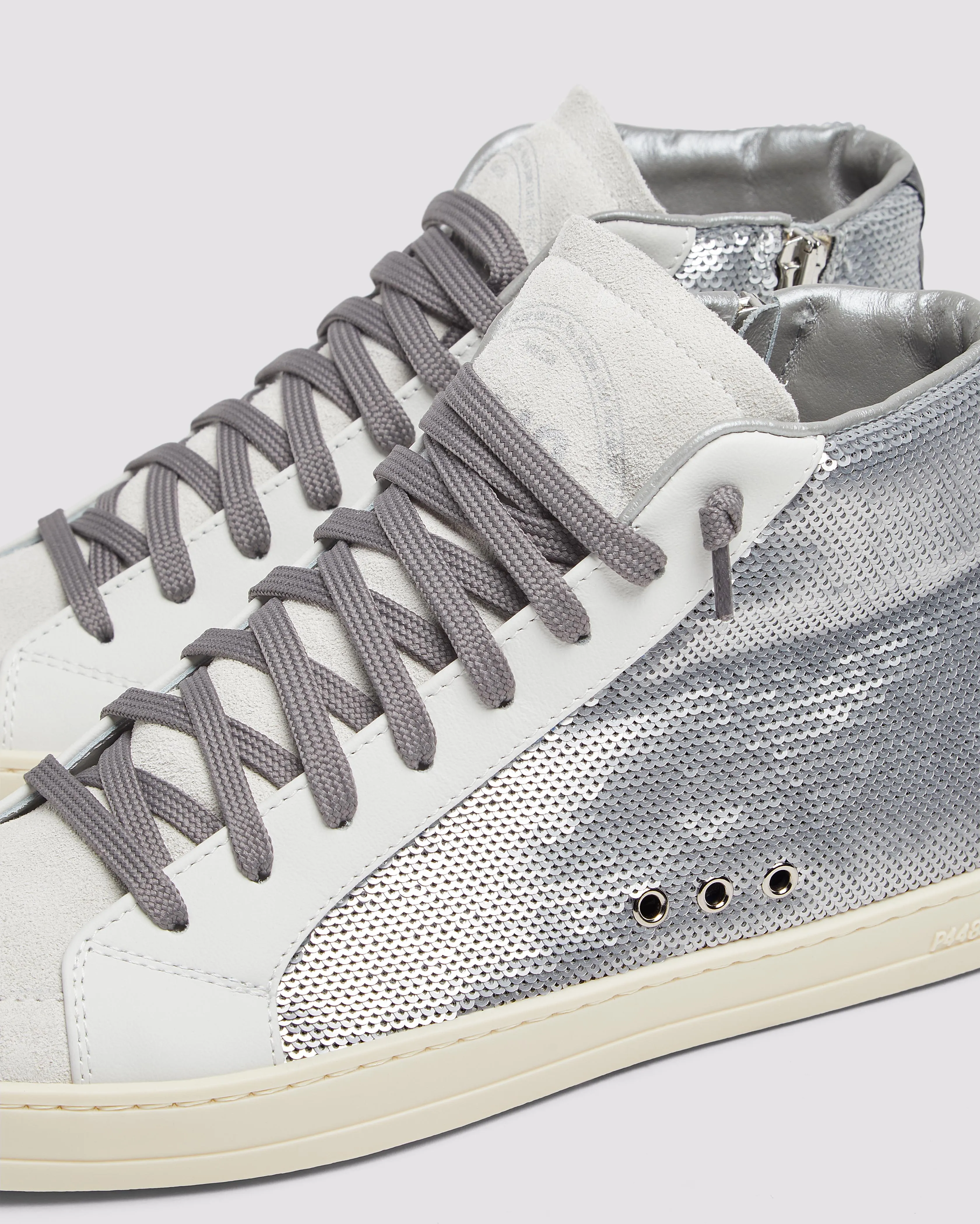 Skate Pearl sold by P448 product image thumbnail 4