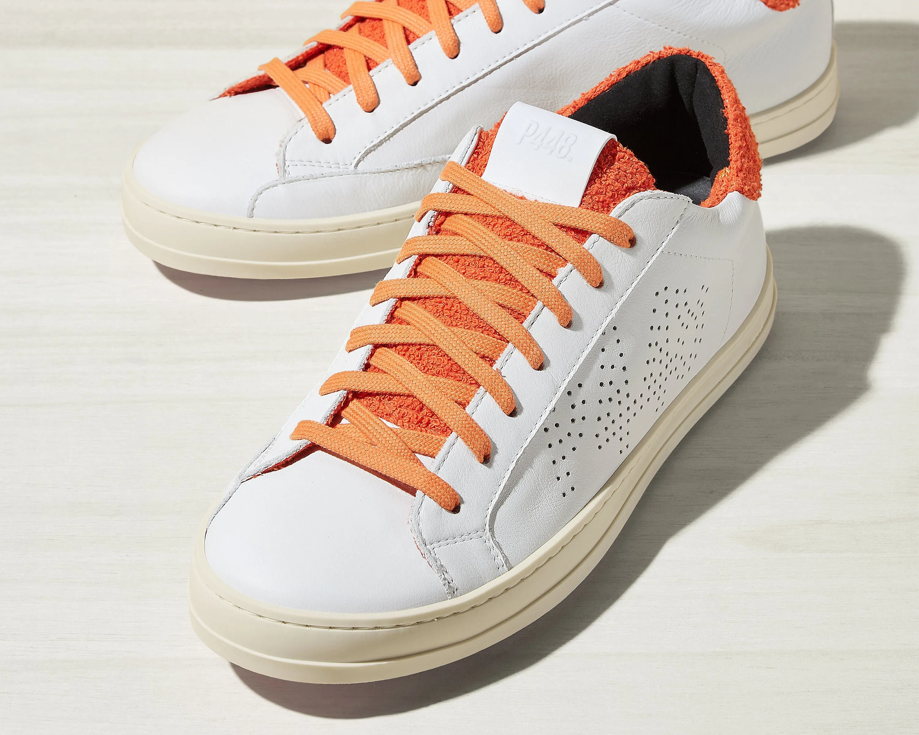 John White/Sponge sold by P448 product image thumbnail 3