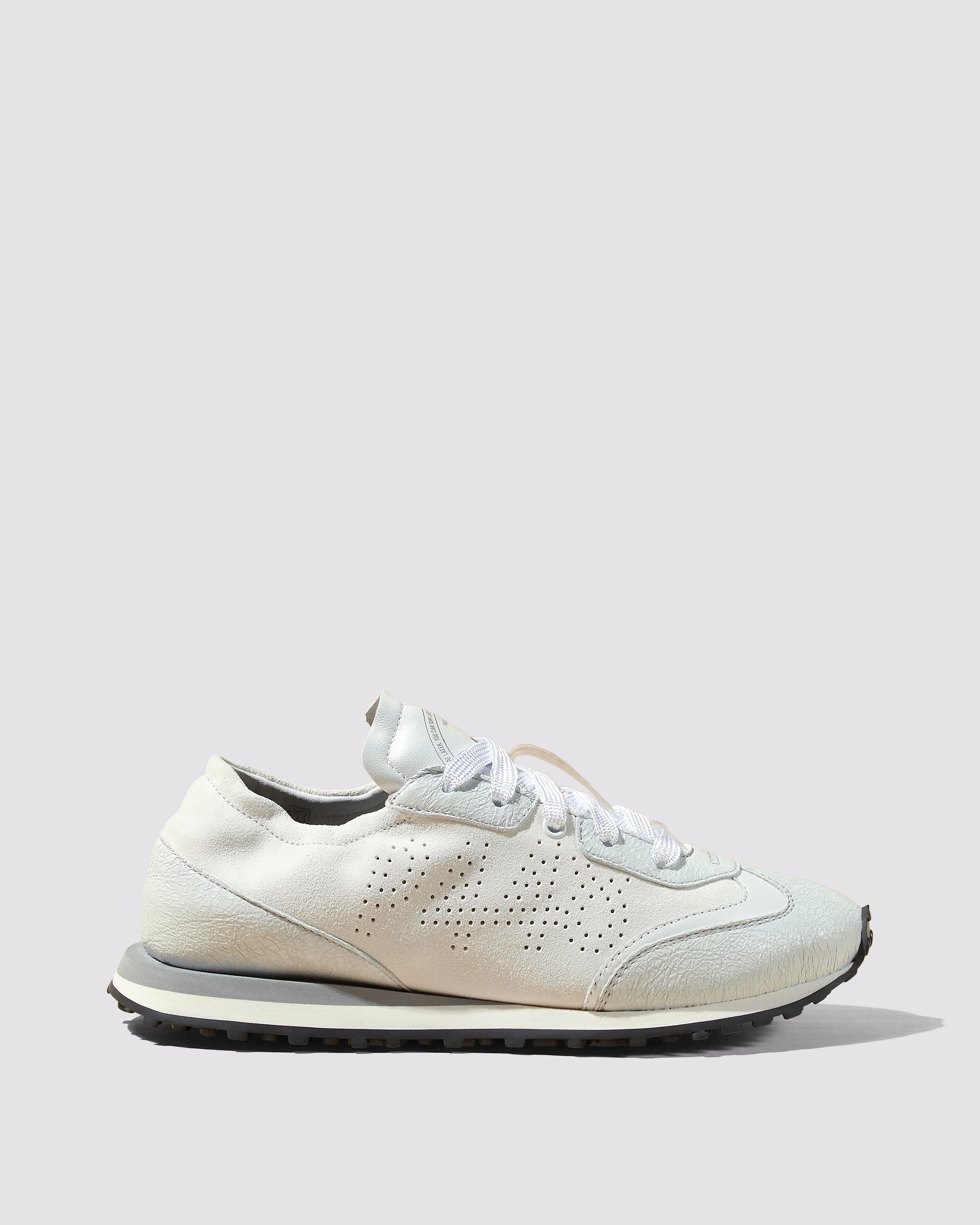 Audry White sold by P448