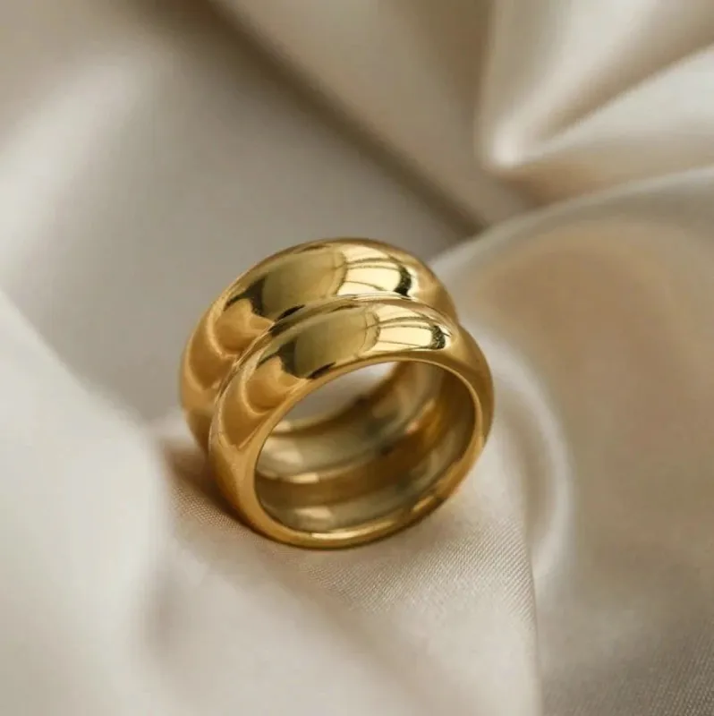 Gold Ring - NYC Duo Ridge Ring sold by UPPER Bags