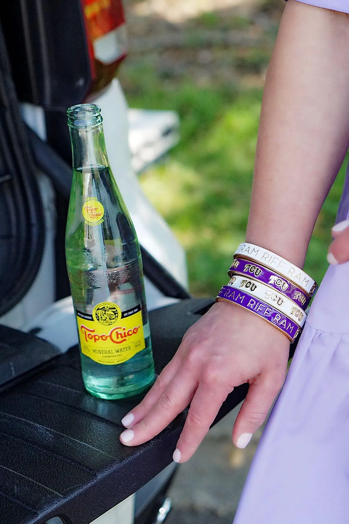 TCU Horned Frogs Enamel Logo Hinge Bangle - FINAL SALE sold by Canvas Style product image thumbnail 3