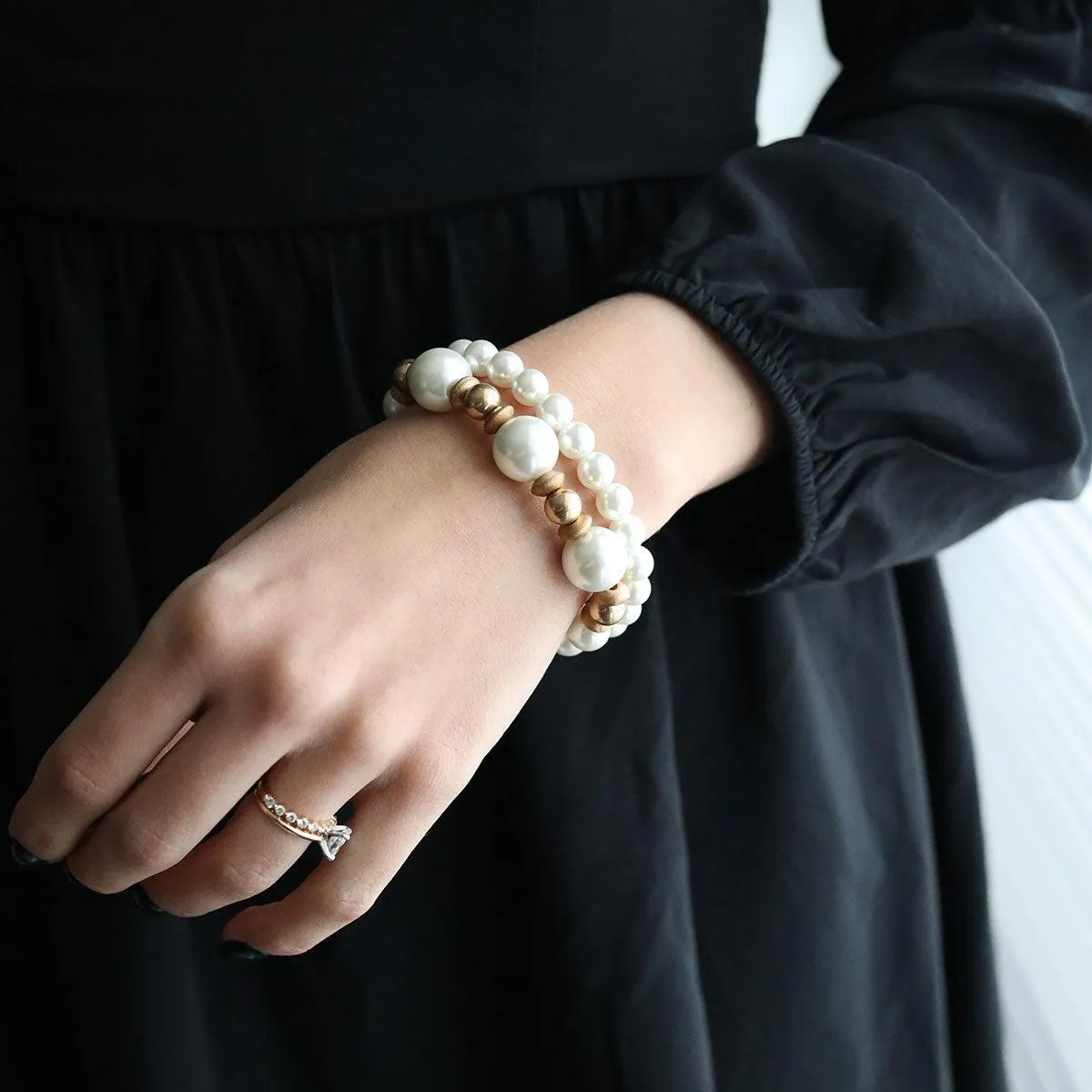 Moira Pearl, Wood & Gold Bead Stretch Bracelet Stack in Ivory - Set of 2 - FINAL SALE sold by Canvas Style product image thumbnail 3