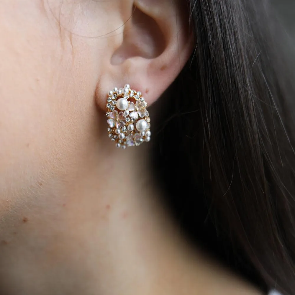 Genevieve Pearl & Rhinestone Flower Stud Earrings in Ivory sold by Canvas Style product image thumbnail 2
