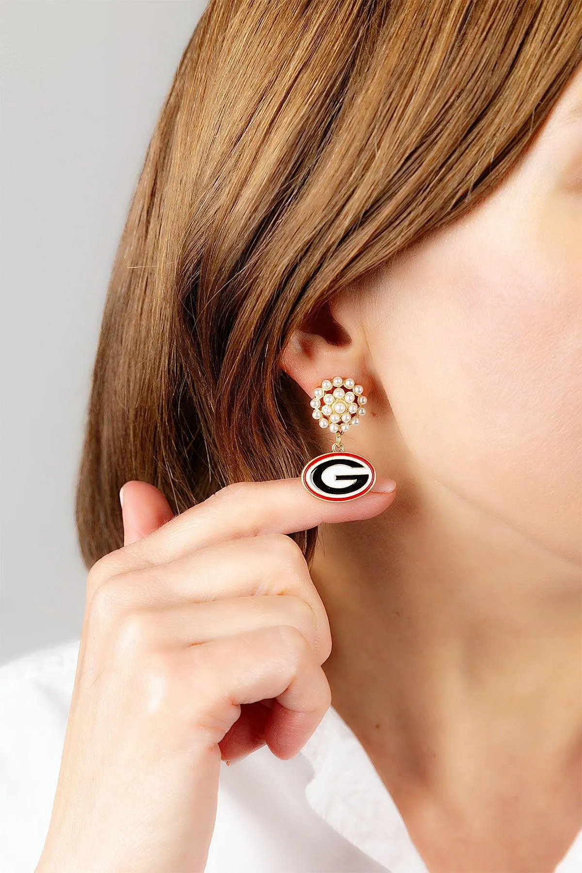 Georgia Bulldogs Pearl Cluster Enamel Drop Earrings sold by Canvas Style product image thumbnail 3
