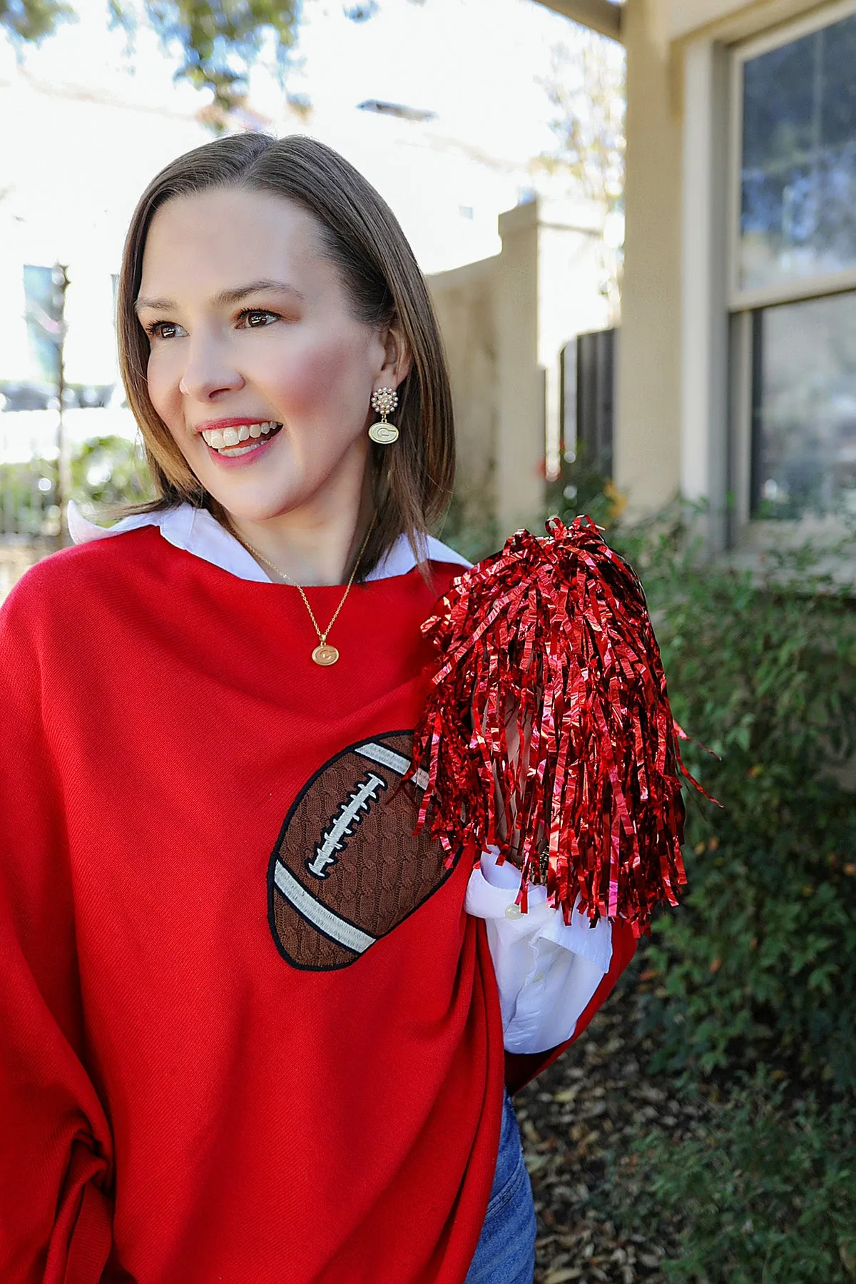Georgia Bulldogs Pearl Cluster 24K Gold Plated Logo Earrings sold by Canvas Style product image thumbnail 2