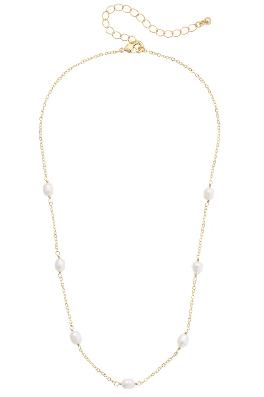 Celia Delicate Pearl Necklace in Shiny Gold made by Canvas Style