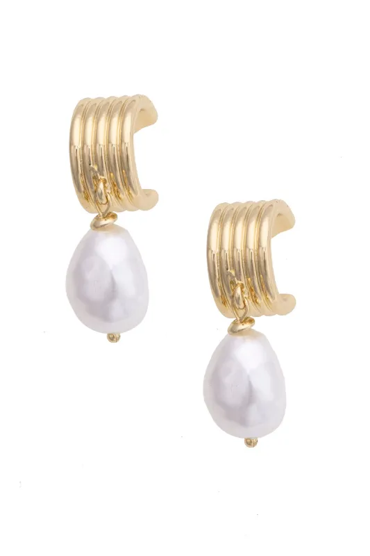Michelle Ribbed Pearl Hoop Earrings in Ivory made by Canvas Style