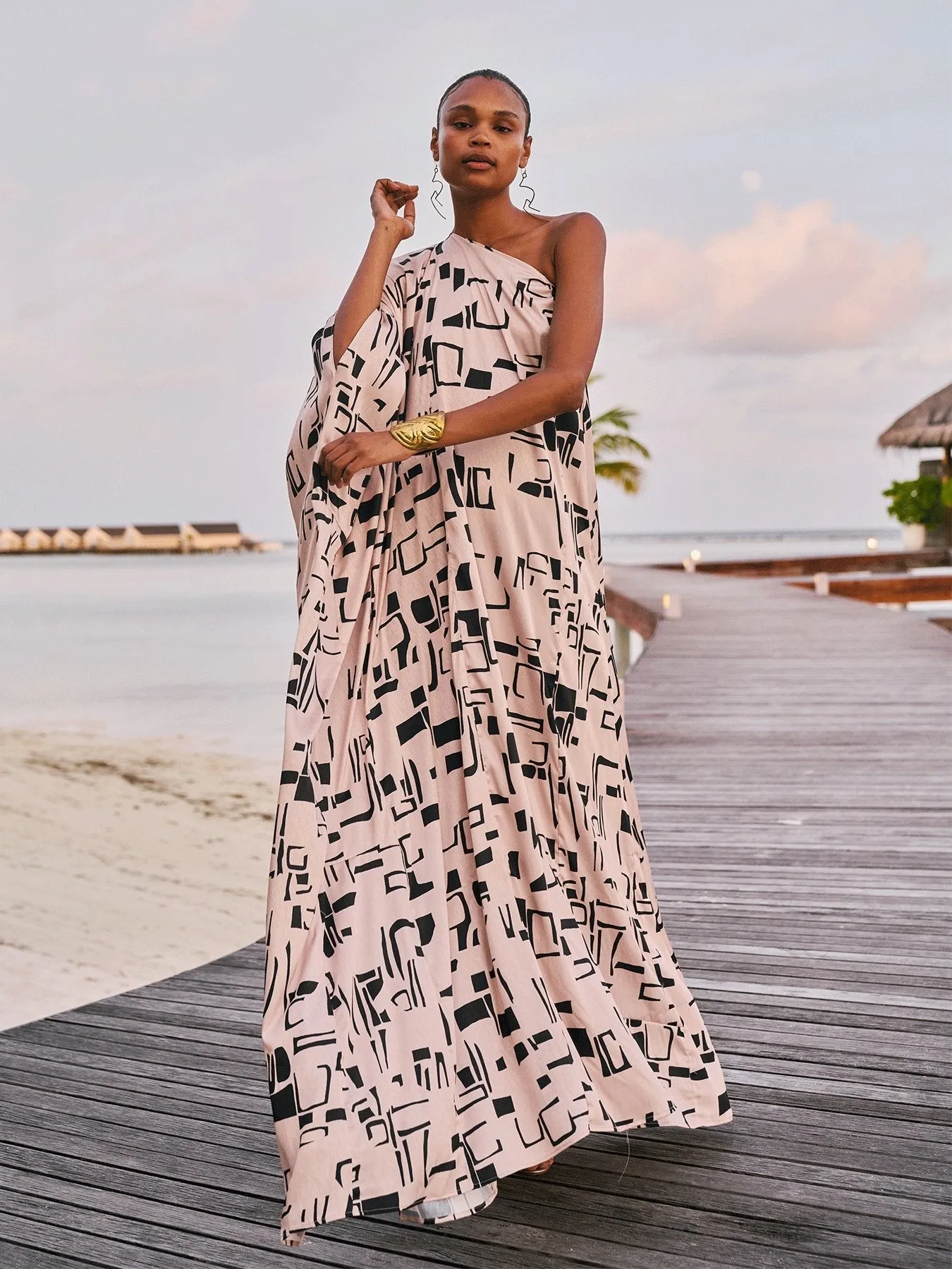 Satu Dress - Tukki Noir sold by Diarrablu product image thumbnail 3