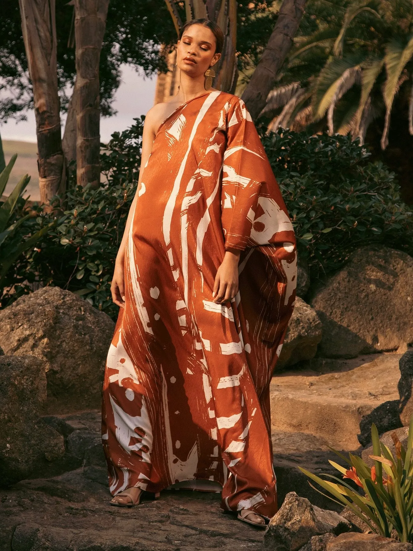 Satu Dress - Suto Rust sold by Diarrablu product image thumbnail 3