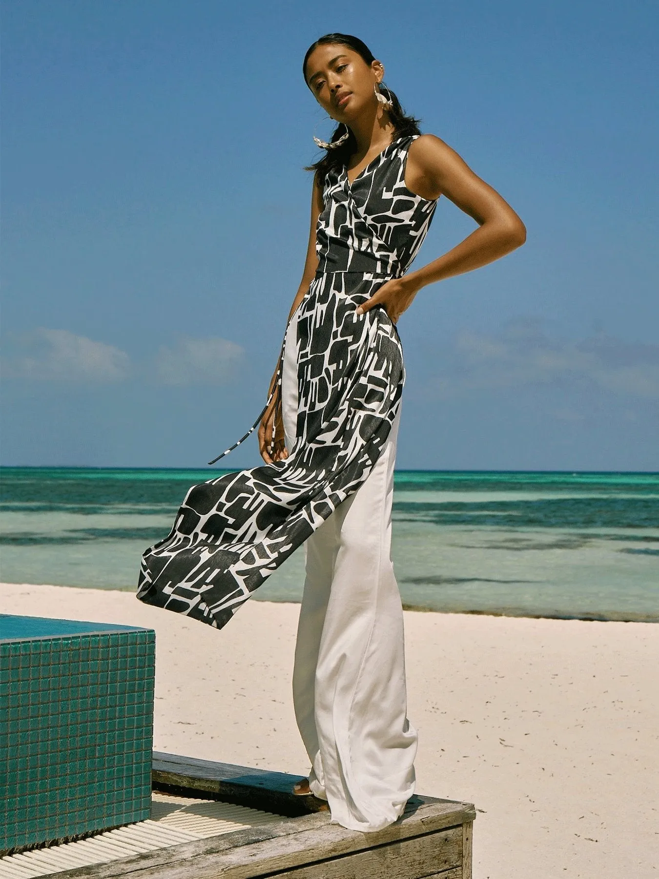 Deja Top - Isla Noir sold by Diarrablu product image thumbnail 3