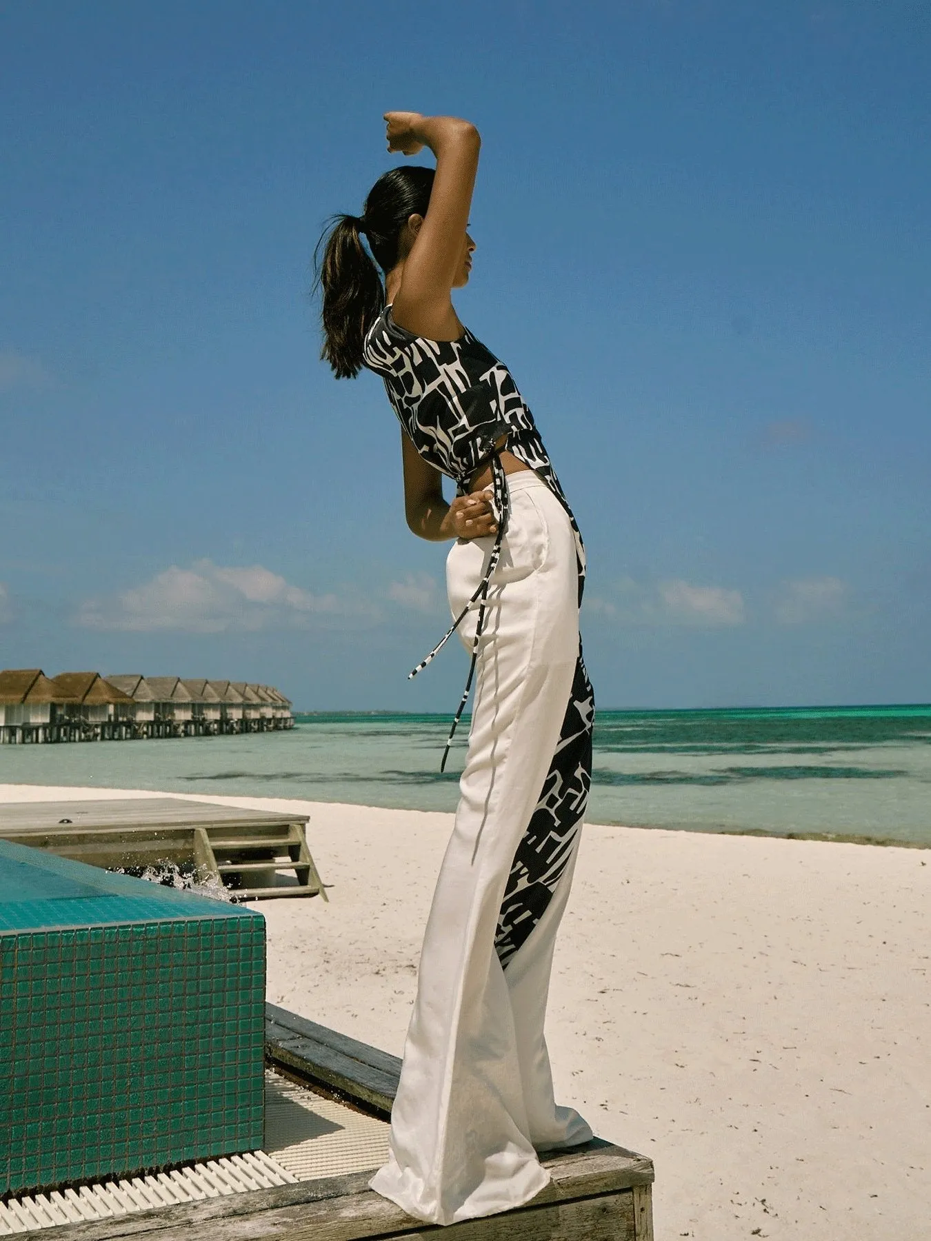 Deja Top - Isla Noir sold by Diarrablu product image thumbnail 4