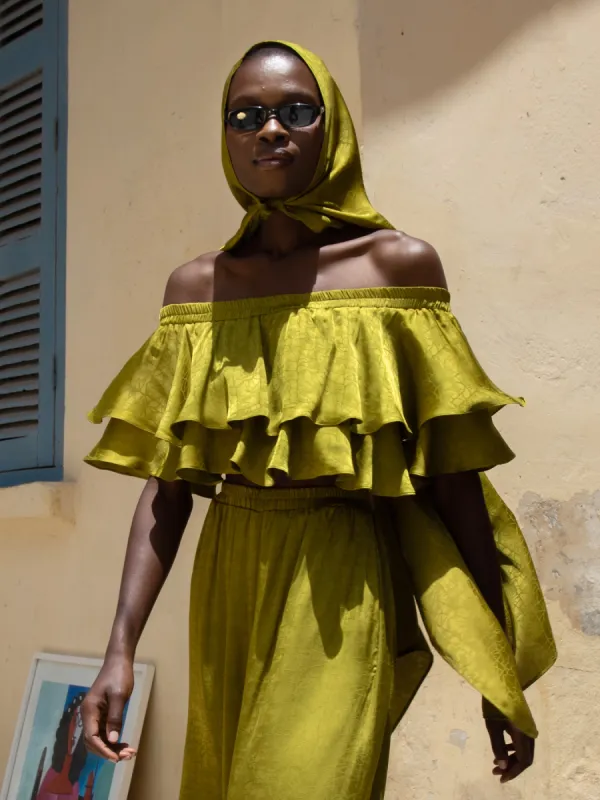 Wairu Top - Ayel Olive sold by Diarrablu