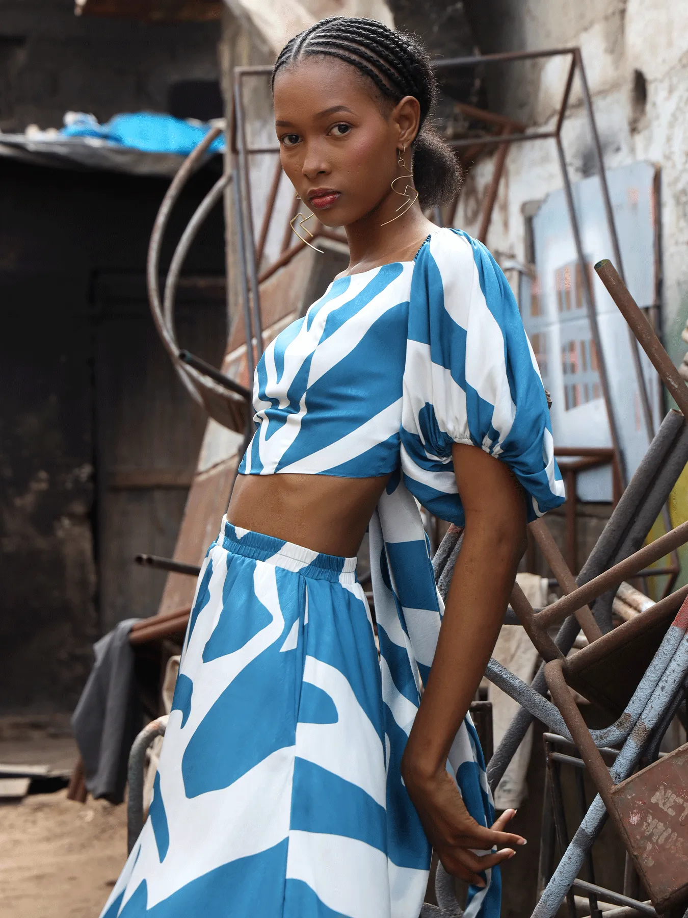 Zany Top - Lava Blu sold by Diarrablu