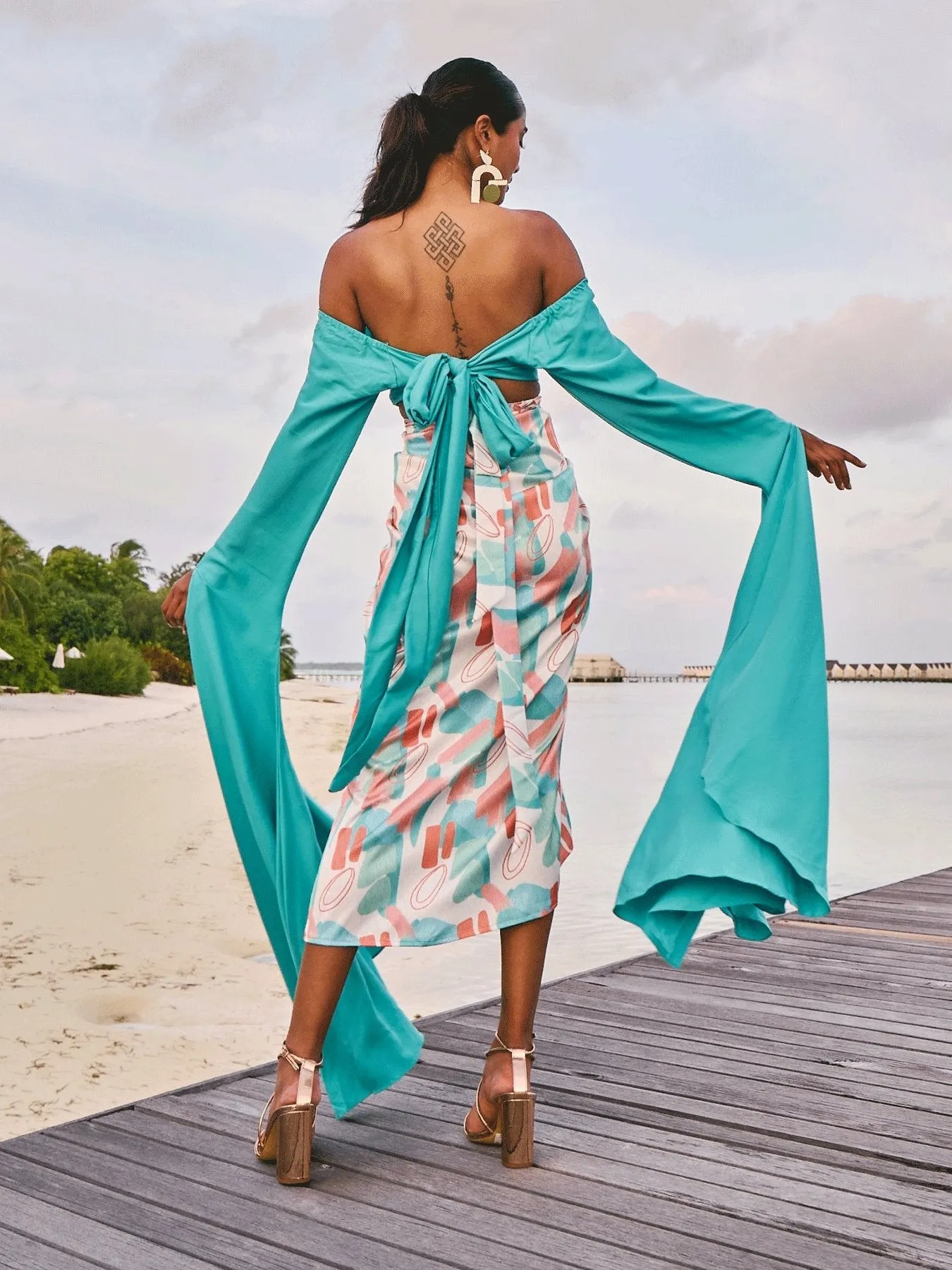 Sustainable Kinu Top - Solid Aqua sold by Diarrablu product image thumbnail 5