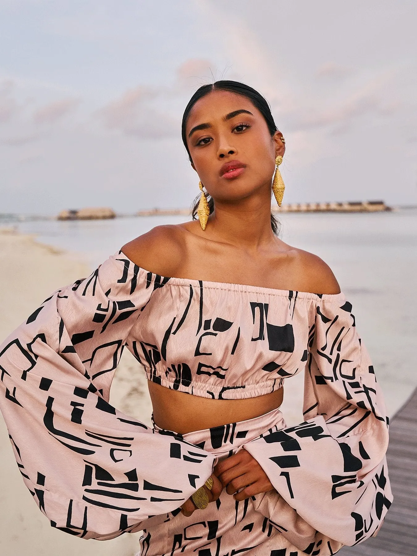 Naka Top - Tukki Noir sold by Diarrablu