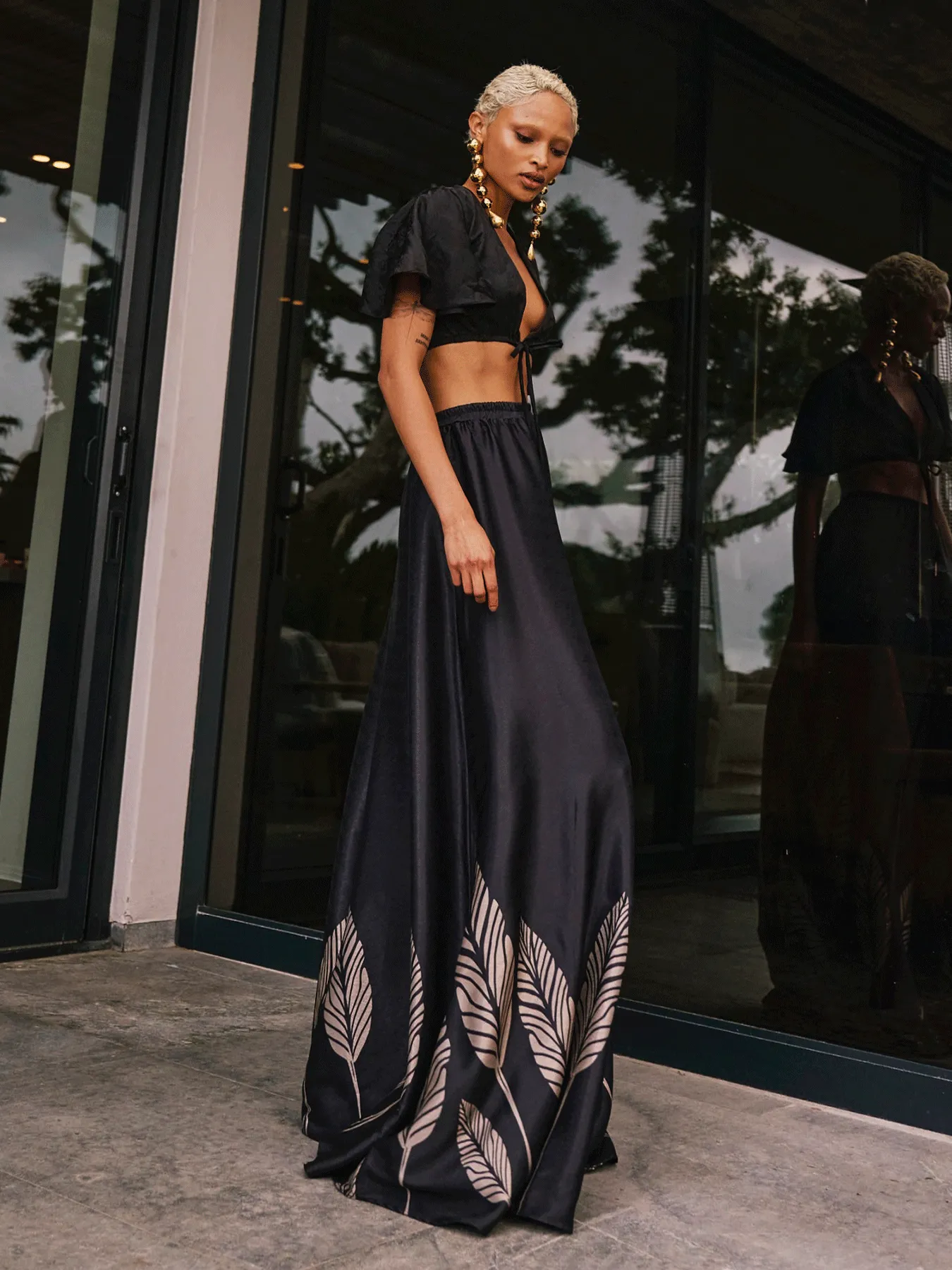 Jant Pants - Palms Noir sold by Diarrablu product image thumbnail 3