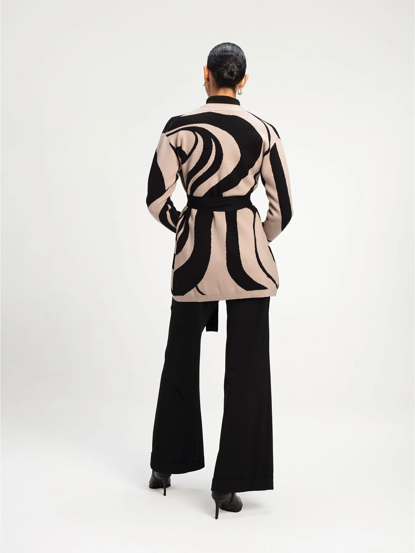 Elma Knit Cardigan - Luze Noir sold by Diarrablu product image thumbnail 5