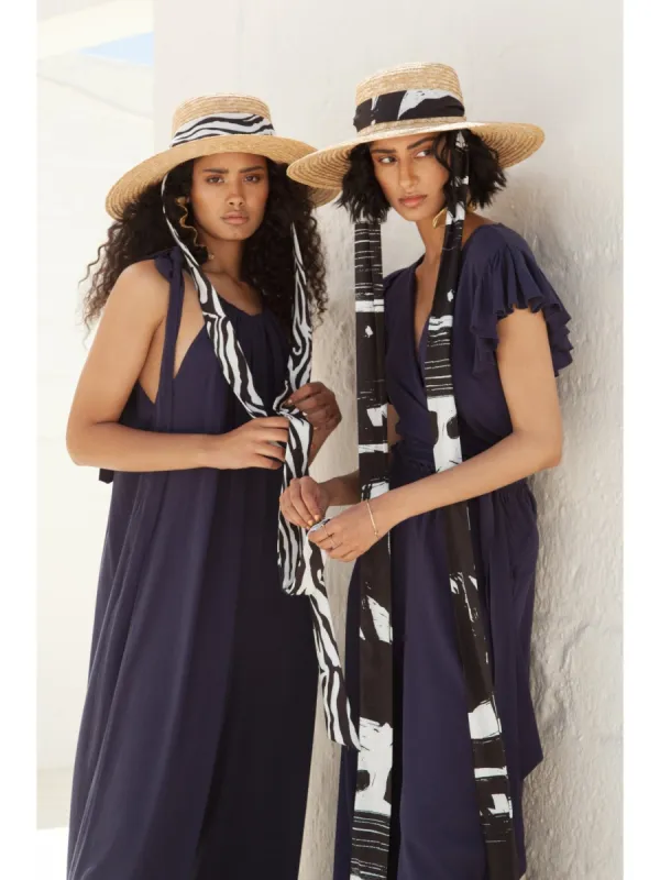 Sustainable Leer Pants - Solid Navy sold by Diarrablu