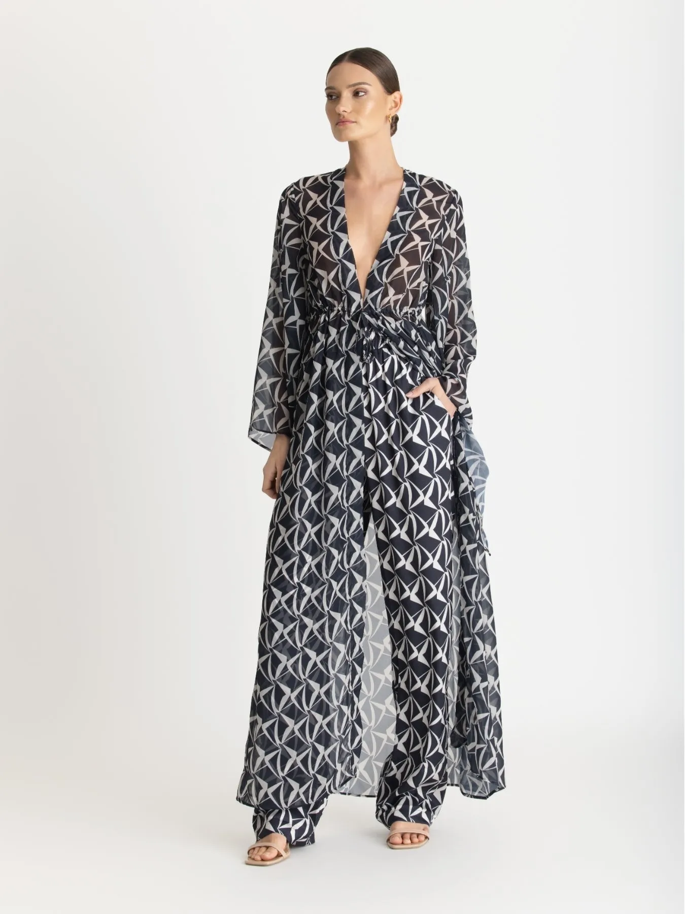 Leer Pants - Zhy Noir sold by Diarrablu product image thumbnail 3