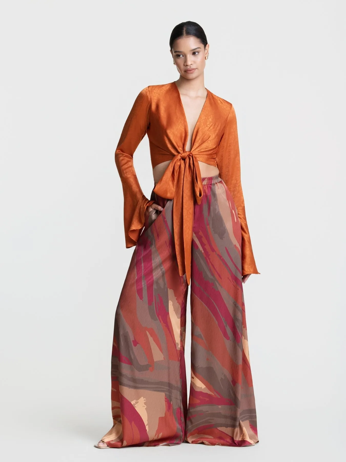 Hana Pants - Aura Rouge sold by Diarrablu product image thumbnail 3