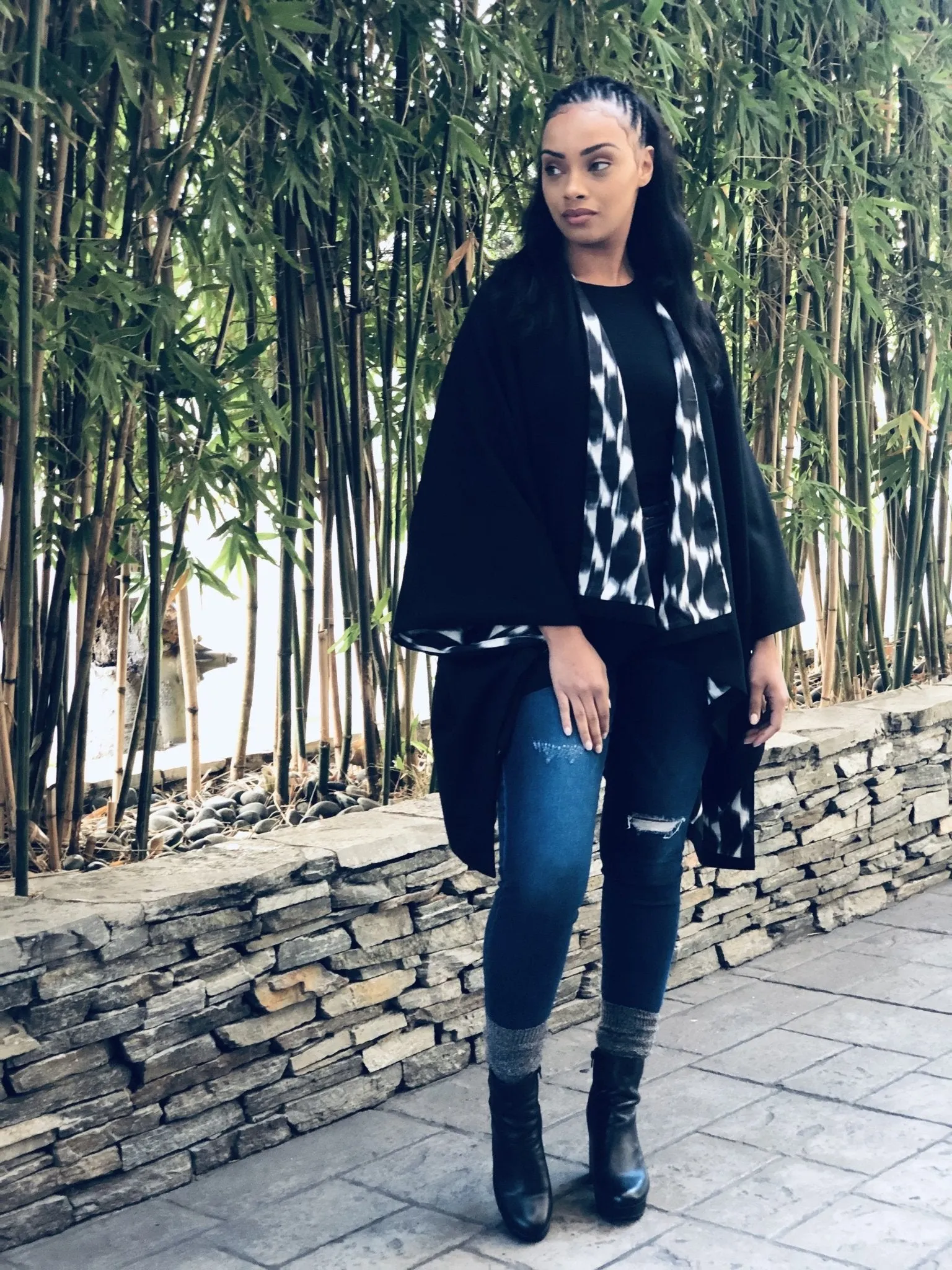 Reversible Amy Ben Poncho - Sokhna Black sold by Diarrablu product image thumbnail 4