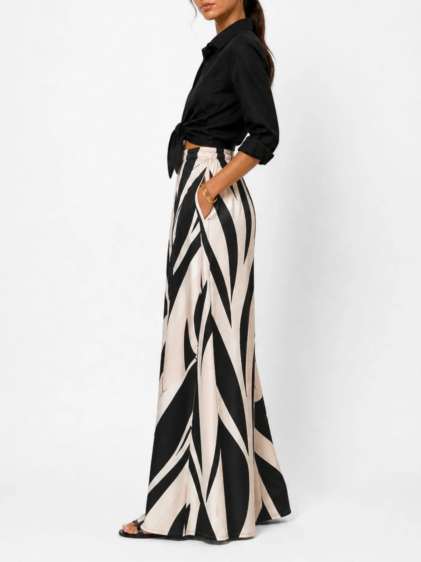 Jant Pants - Petal Noir sold by Diarrablu product image thumbnail 3