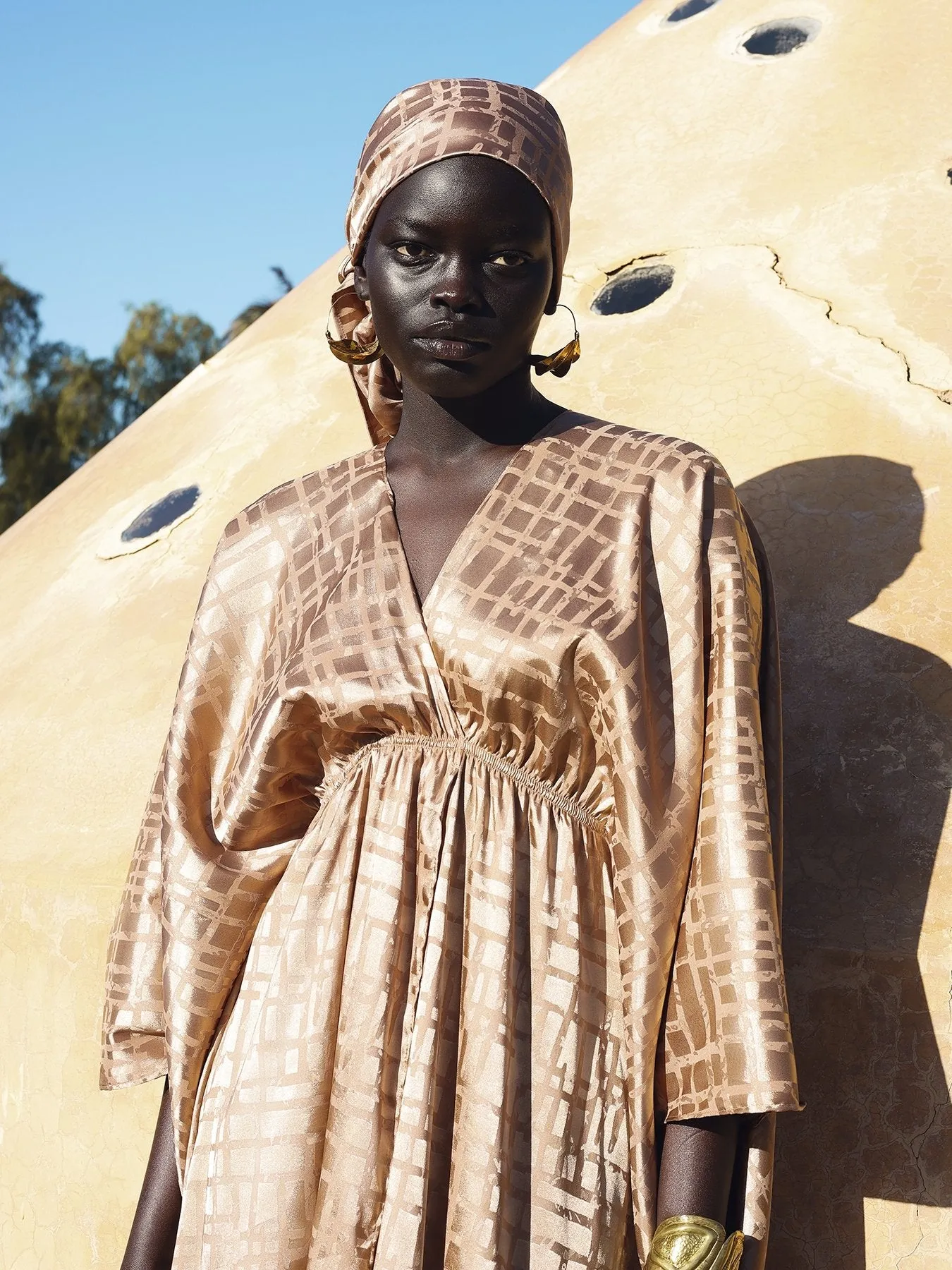 Naim Dress - Dhaw Gold sold by Diarrablu product image thumbnail 3