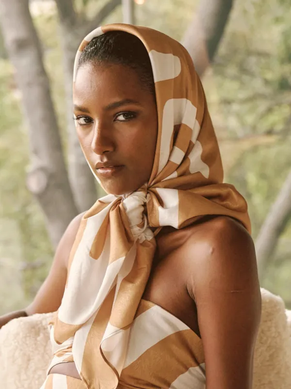 Moussor Scarf - Lava Cream sold by Diarrablu