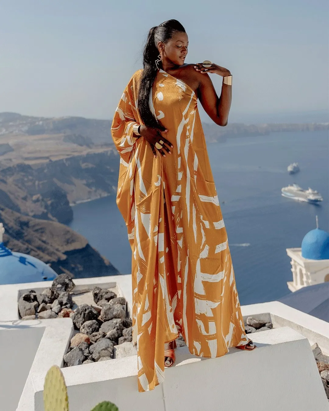 Satu Dress - Suto Gold sold by Diarrablu product image thumbnail 3