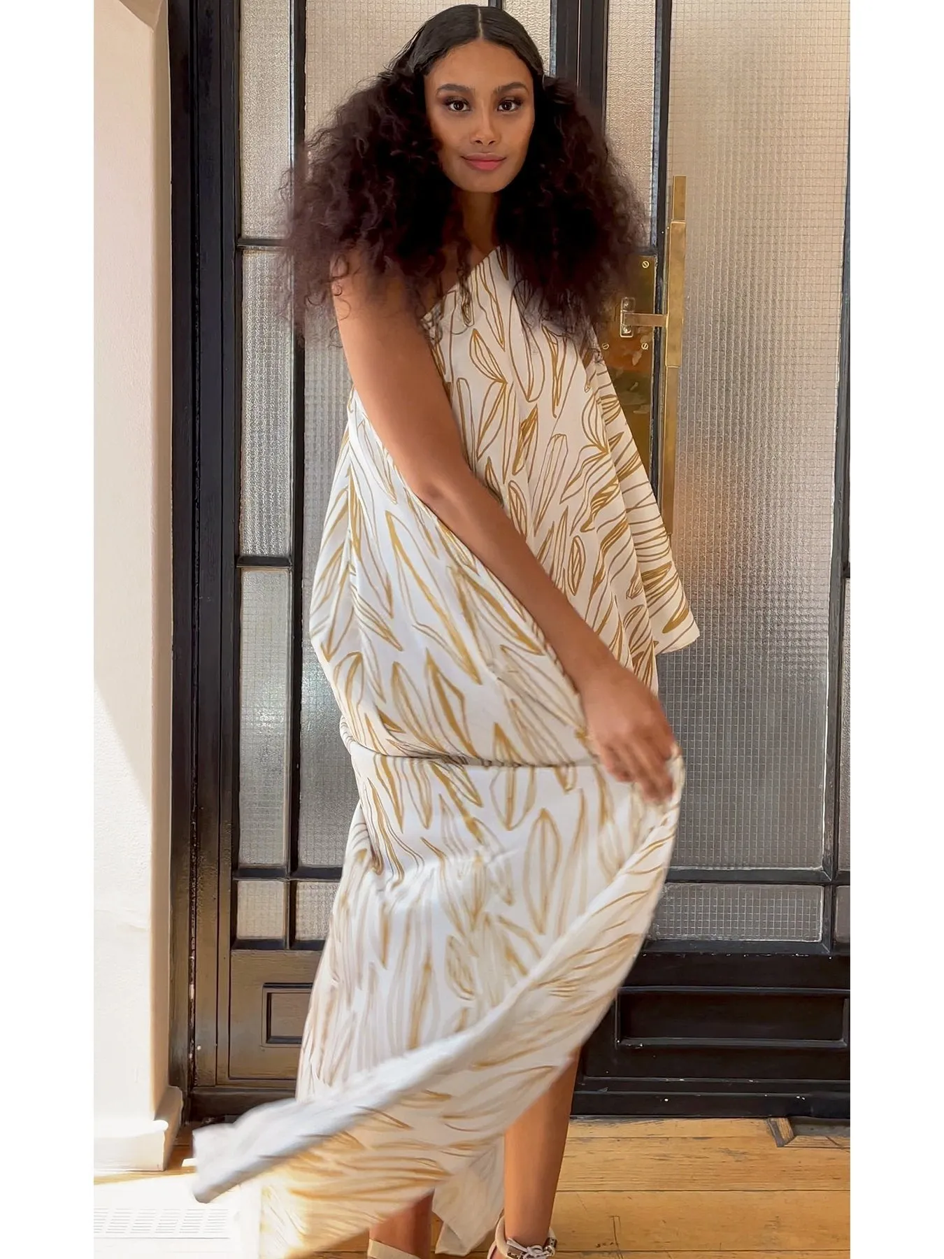Satu Dress - Fiore Gold sold by Diarrablu product image thumbnail 3
