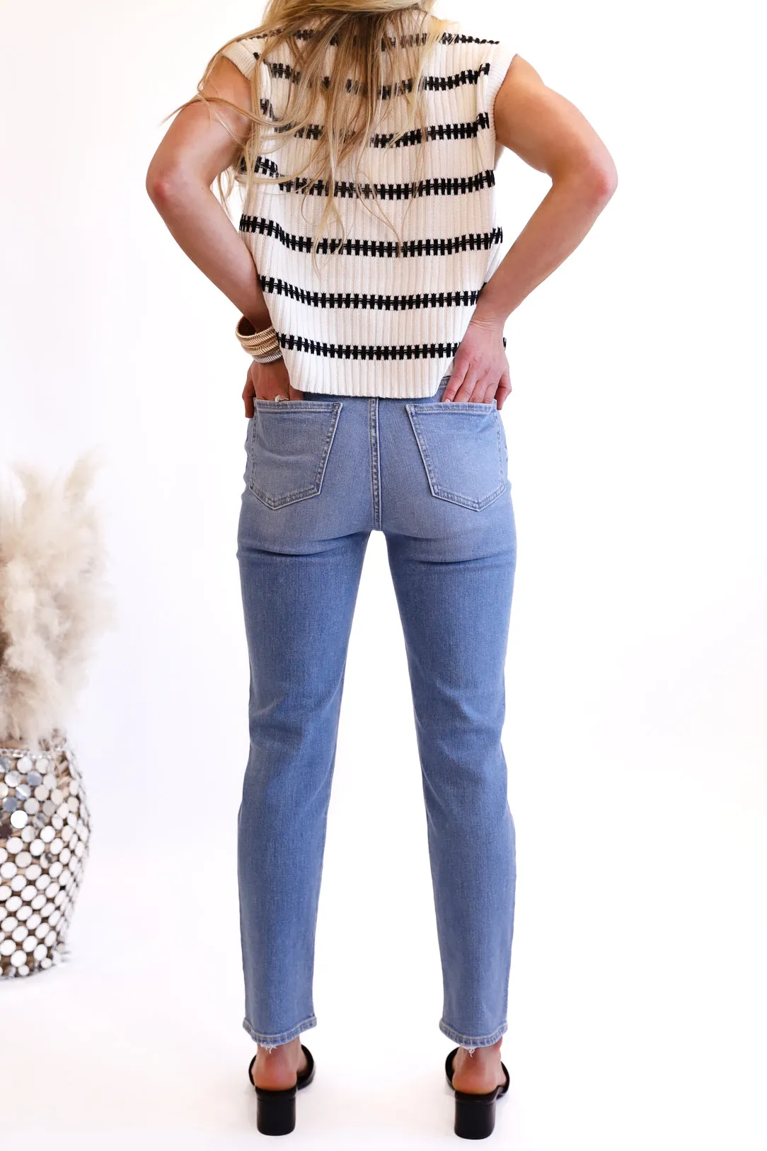 FINAL SALE!! Daily Driver High Rise Skinny Straight Jean in Clarity Vintage sold by Glitzy Bella product image thumbnail 3