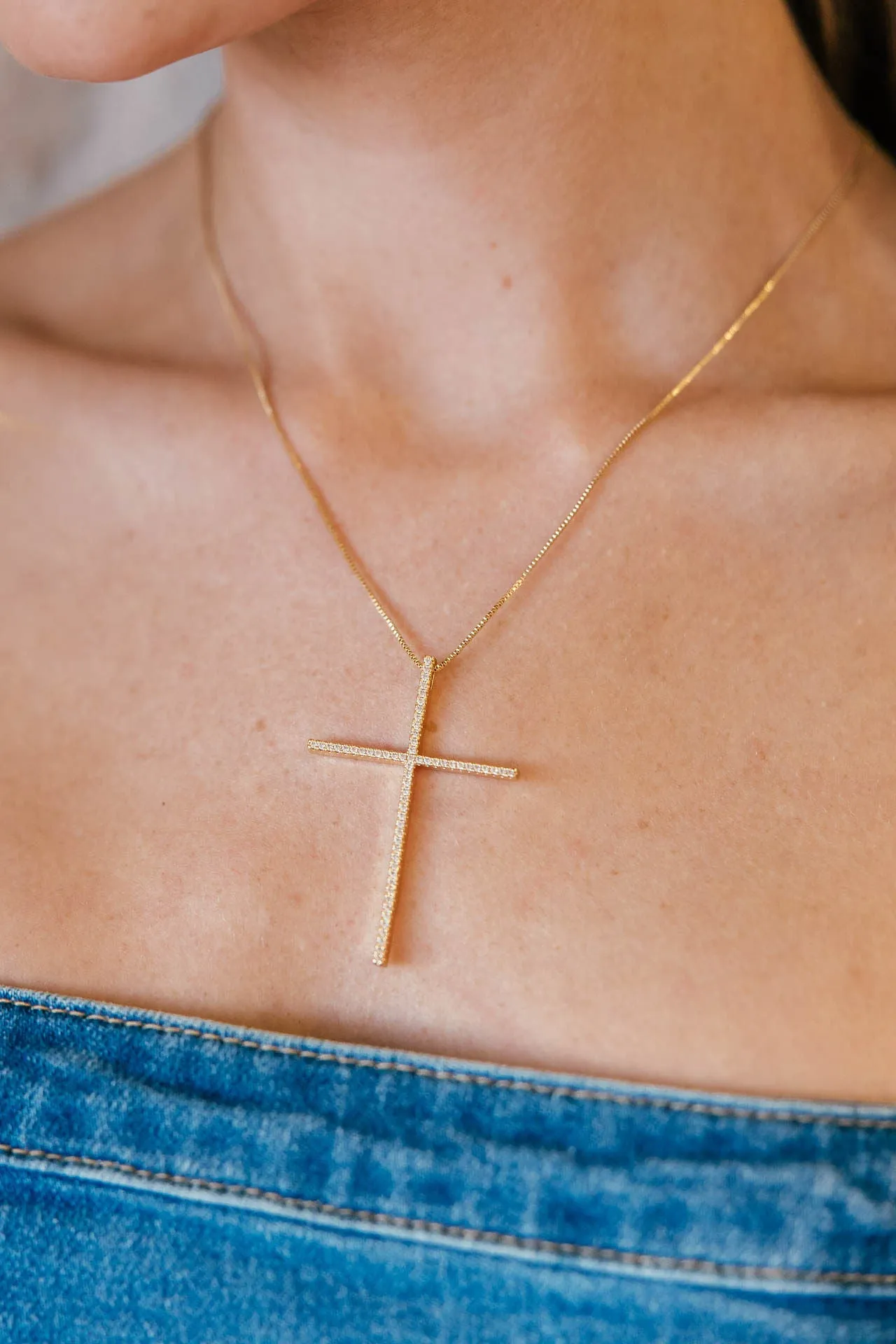 NEW!! The “Truth” 18K Gold Filled Cross Pendant Necklace sold by Glitzy Bella product image thumbnail 2