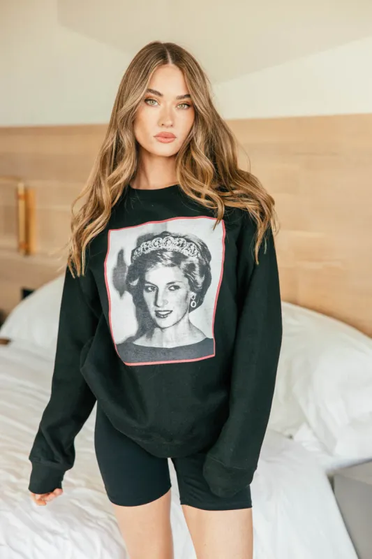 “Lady Di” Oversized Sweatshirt in 3 colors, size S-XL! sold by Glitzy Bella