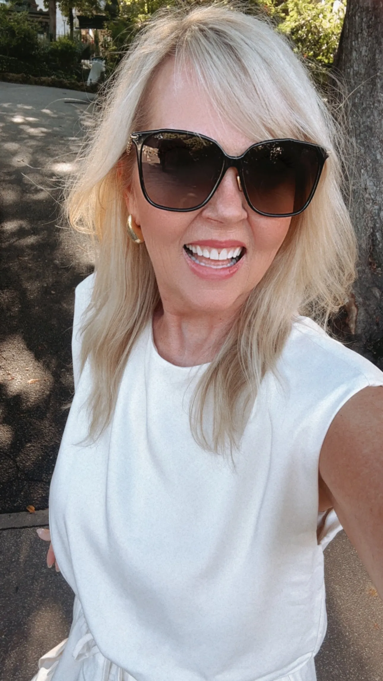 FINAL SALE!! Levi Navy Silk Mini Dress in Cream sold by Glitzy Bella product image thumbnail 3