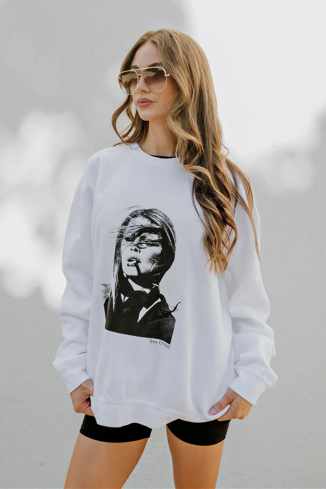 NEW!! The "Paris Icon" Sweatshirt in White sold by Glitzy Bella product image thumbnail 2