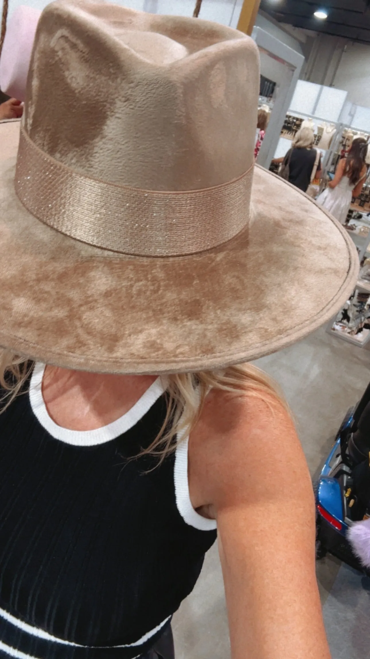 NEW!! The Luna Banded Suede Hat in Mocha sold by Glitzy Bella