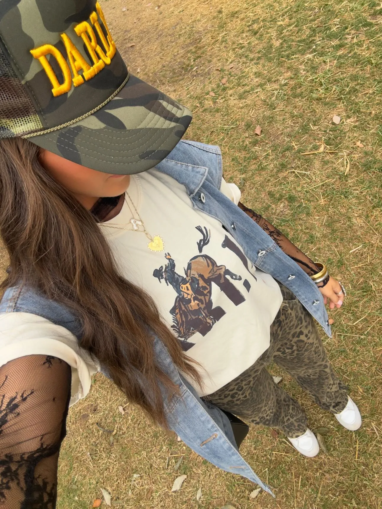 NEW!! Bronc Short Sleeve Tee in Ivory sold by Glitzy Bella product image thumbnail 2