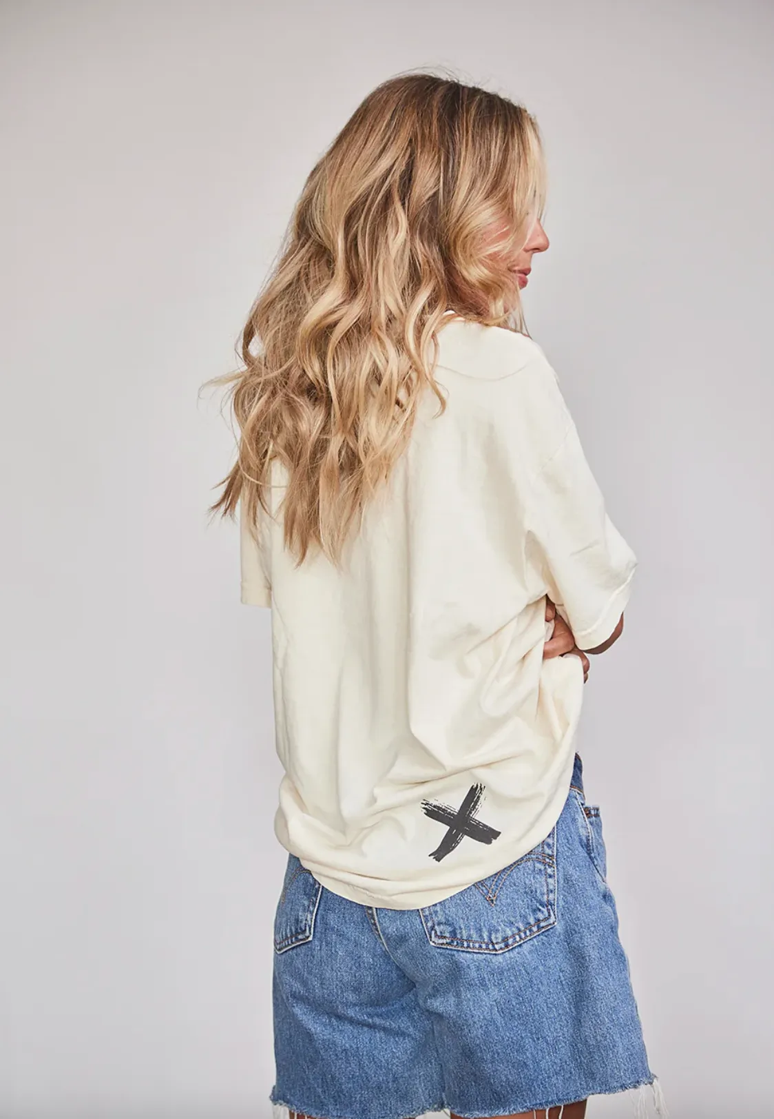 NEW!! Bronc Short Sleeve Tee in Ivory sold by Glitzy Bella product image thumbnail 3