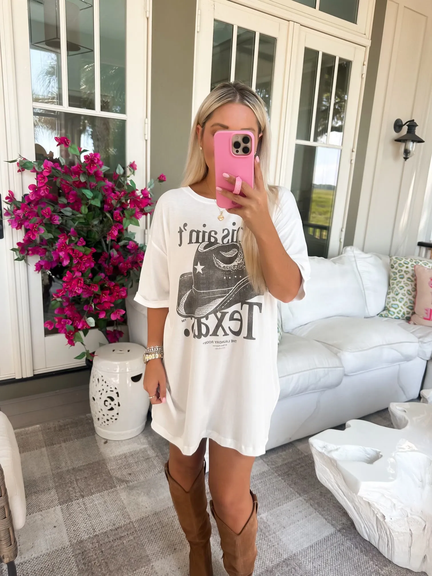 BEST SELLER!! This Aint Texas Oversized Tee in Black sold by Glitzy Bella