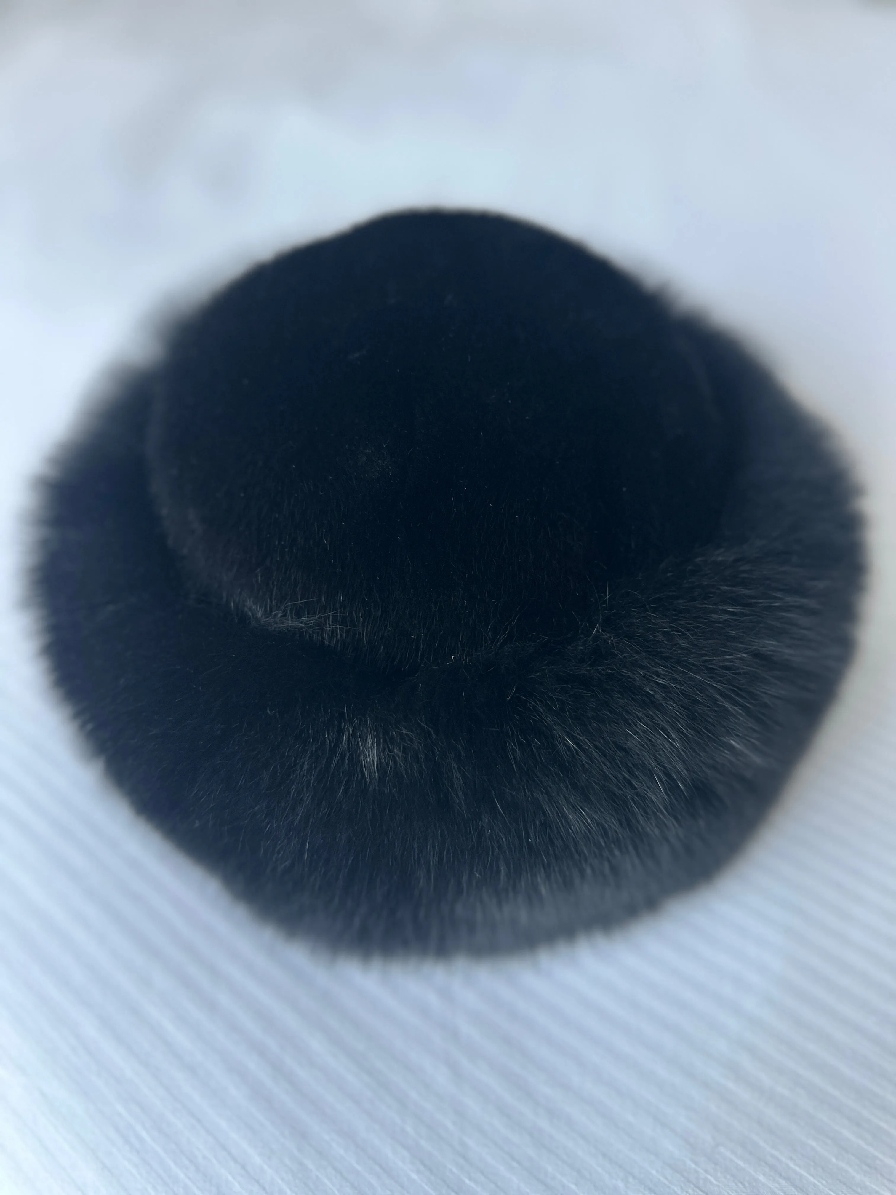 Exclusive!! Vintage Fox & Mink Fur Hat sold by Glitzy Bella product image thumbnail 4