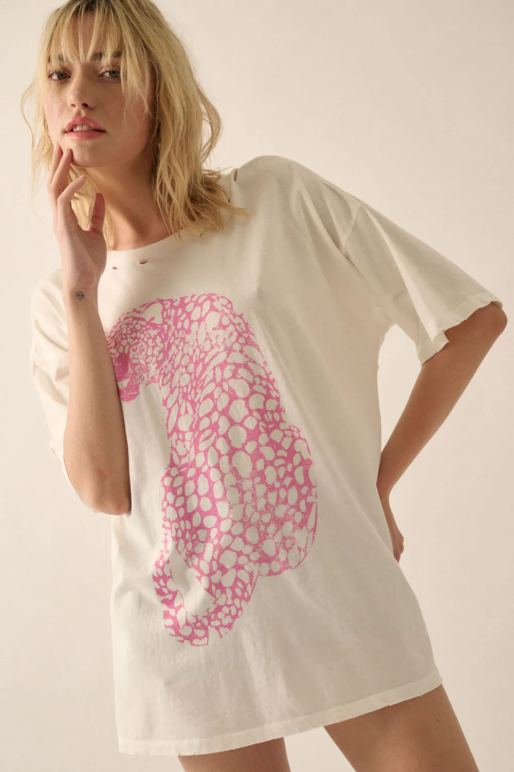 FINAL SALE!! Cheetah Distressed Graphic Tee in White sold by Glitzy Bella product image thumbnail 5