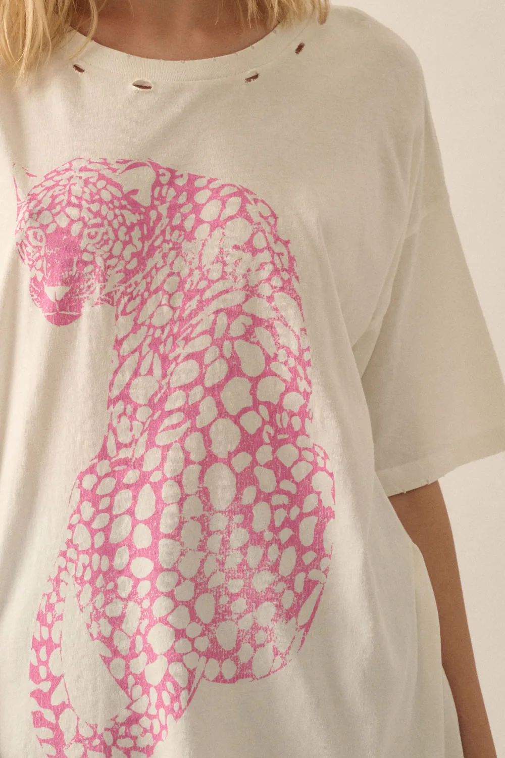 FINAL SALE!! Cheetah Distressed Graphic Tee in White sold by Glitzy Bella product image thumbnail 3