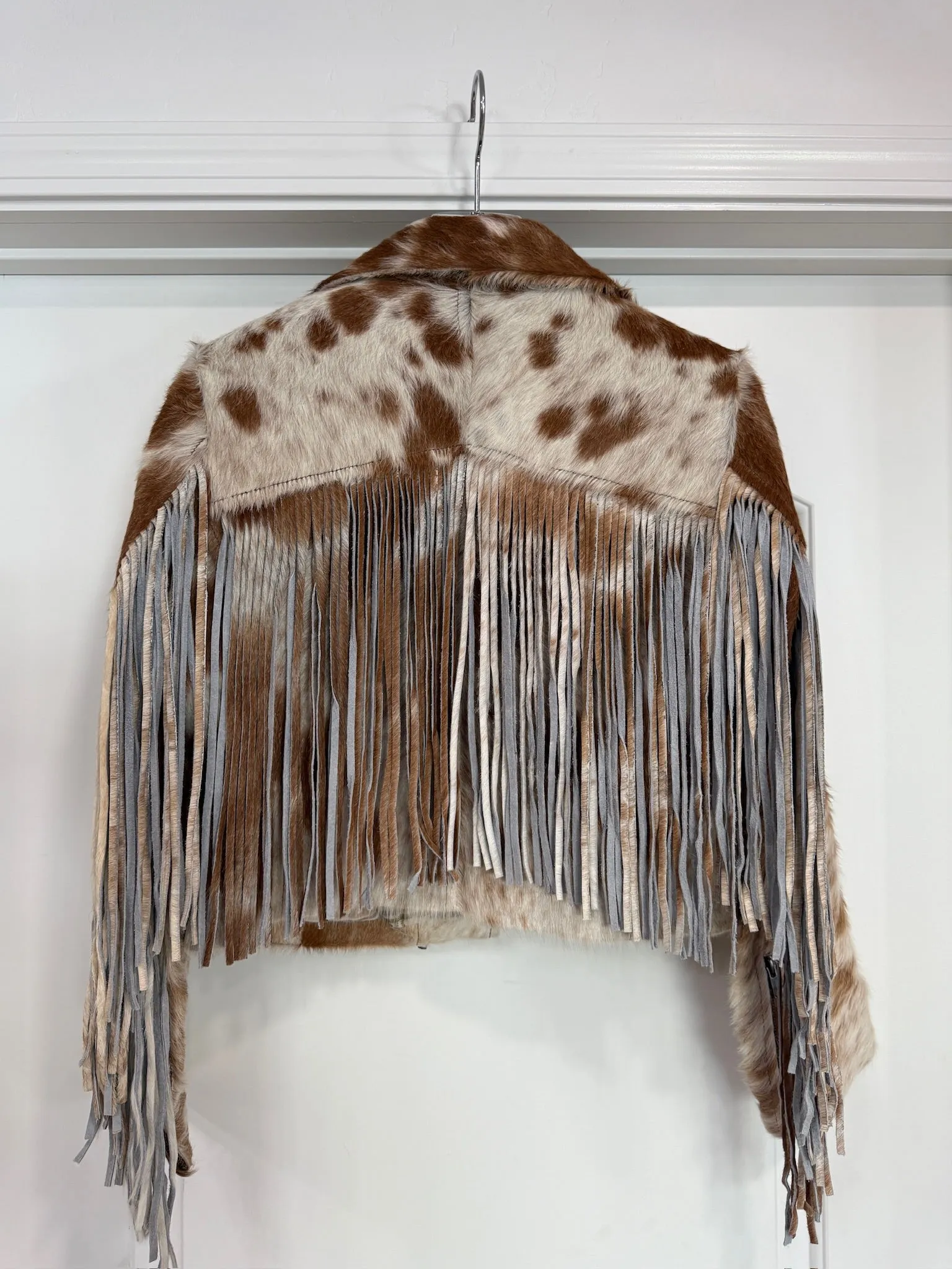 NEW!! Cowhide Jacket #25 - Size Small sold by Glitzy Bella product image thumbnail 3