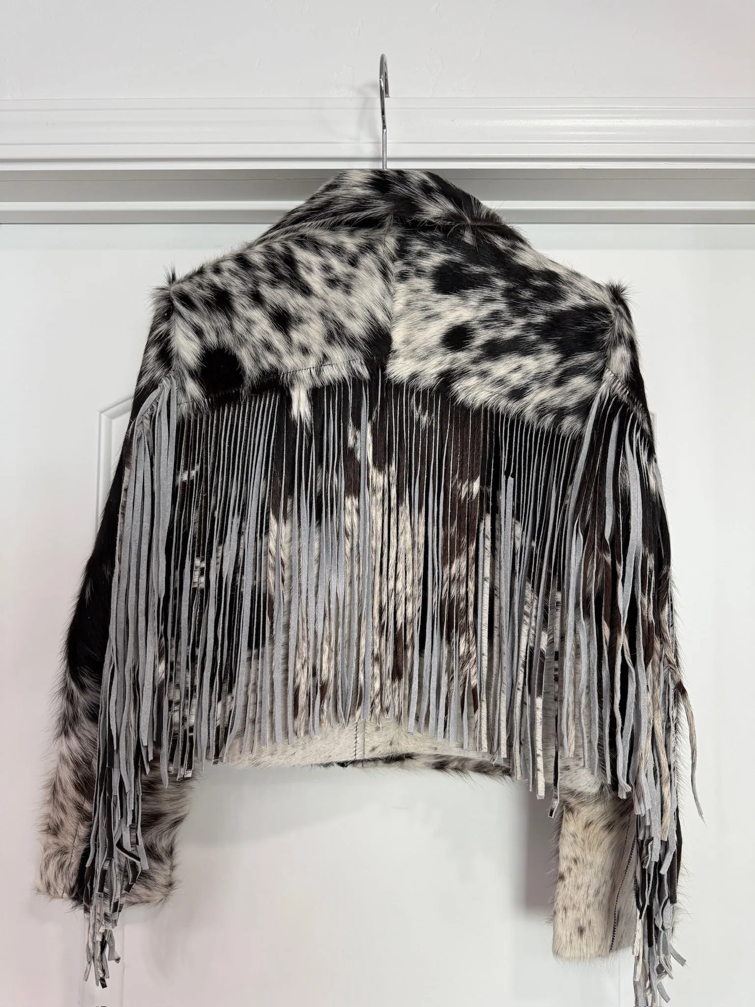 NEW!! Cowhide Jacket #27 - Size Small sold by Glitzy Bella product image thumbnail 3