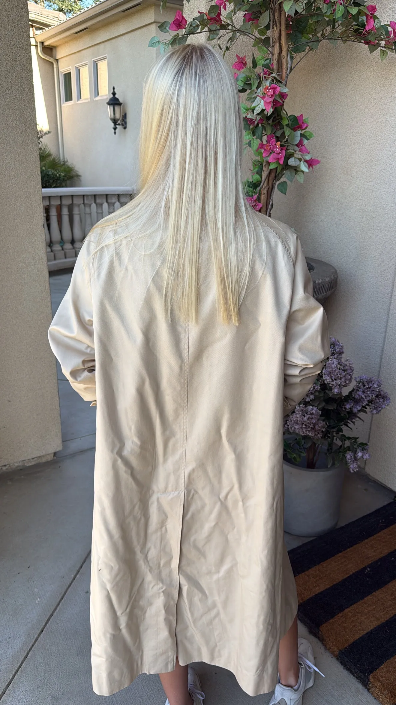 NEW!! Vintage Burberry Trench Coat Size M/L sold by Glitzy Bella product image thumbnail 2