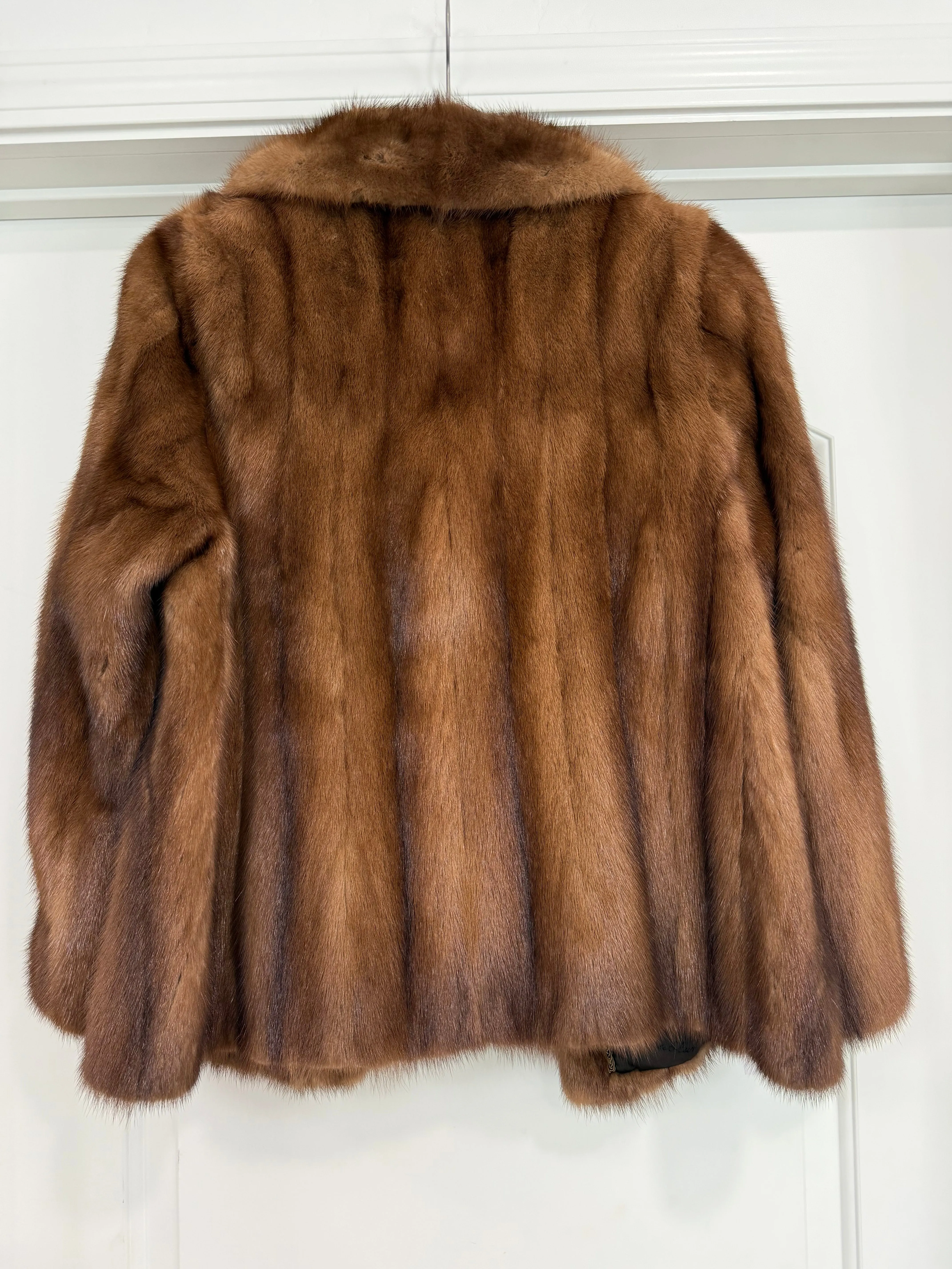 #112 Vintage Demi Buff Mink Jacket Size Small/Medium sold by Glitzy Bella product image thumbnail 4
